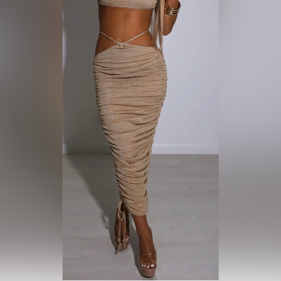NWT Babyboo Ruched VALENCIA MAXI SKIRT - GOLD SPARKLE - Picture 1 of 9